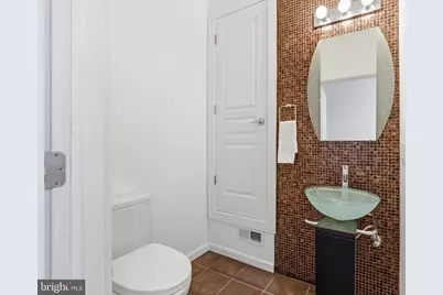 832 N 20th Street, Philadelphia, PA 19130 - Photo 7