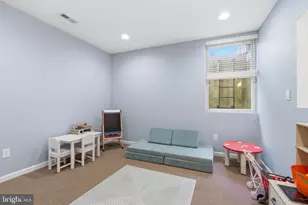 832 N 20th St, Philadelphia, PA 19130 - Photo 35