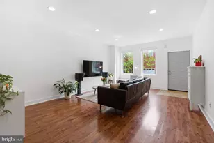 832 N 20th St, Philadelphia, PA 19130 - Photo 3