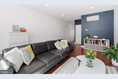 832 N 20th Street, Philadelphia, PA 19130 - Photo 5