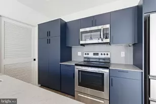 1705 N American St, Philadelphia, PA 19122 - Photo 5