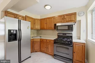 351 W Salaignac St, Philadelphia, PA 19128 - Photo 9