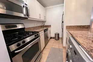 219 S 18th St, Philadelphia, PA 19103 - Photo 9