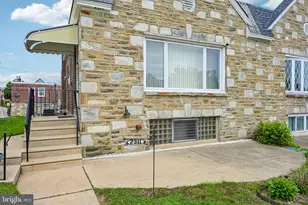 2311 Afton St, Philadelphia, PA 19152 - Photo 3