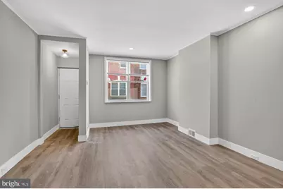 2422 S Iseminger Street, Philadelphia, PA 19148 - Photo 3