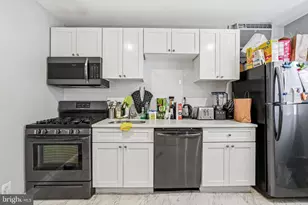 1946 S Iseminger St, Philadelphia, PA 19148 - Photo 11