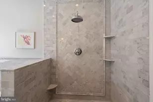311 Pemberton St, Philadelphia, PA 19147 - Photo 13