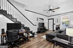 6747 Ditman St, Philadelphia, PA 19135 - Photo 3