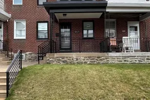 457 Robbins St, Philadelphia, PA 19111 - Photo 1