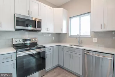 1206 N 24th Street #B, Philadelphia, PA 19121 - Photo 3