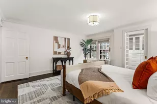 1915 Panama St, Philadelphia, PA 19103 - Photo 29