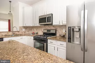 635 Dupont St, Philadelphia, PA 19128 - Photo 15