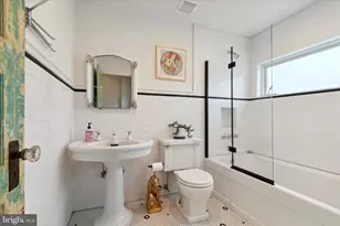 833 Almond St, Philadelphia, PA 19125 - Photo 7