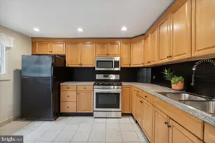 833 Almond St, Philadelphia, PA 19125 - Photo 5