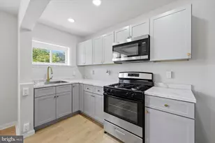 2658 S Shields St, Philadelphia, PA 19142 - Photo 9