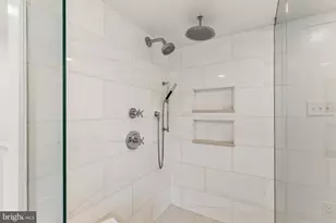 1915 Panama St, Philadelphia, PA 19103 - Photo 33