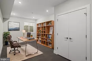 934 N 29th St, Philadelphia, PA 19130 - Photo 17