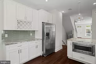 934 N 29th St, Philadelphia, PA 19130 - Photo 7