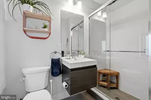 2735 W George St, Philadelphia, PA 19130 - Photo 23