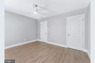 2444 S Lambert Street, Philadelphia, PA 19145 - Photo 17