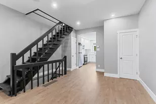 2444 S Lambert St, Philadelphia, PA 19145 - Photo 7