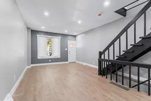 2444 S Lambert St, Philadelphia, PA 19145 - Photo 9
