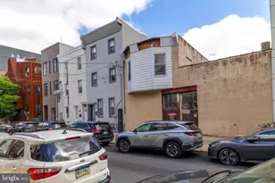 2009 E York St, Philadelphia, PA 19125 - Photo 5