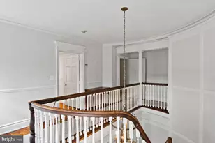 9 Norman Ln, Philadelphia, PA 19118 - Photo 15