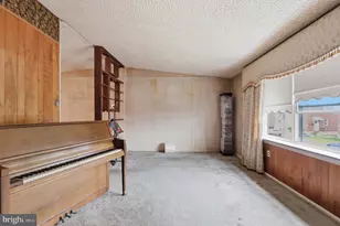 1928 Goodnaw St, Philadelphia, PA 19115 - Photo 21