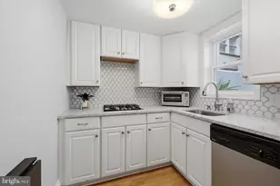 1917 Rodman St, Philadelphia, PA 19146 - Photo 9