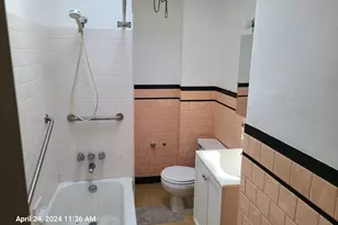 6445 Dicks Ave, Philadelphia, PA 19142 - Photo 7