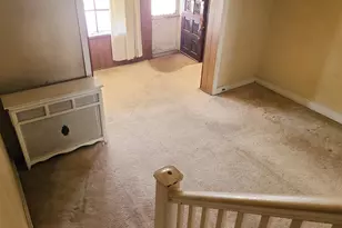 6445 Dicks Ave, Philadelphia, PA 19142 - Photo 11