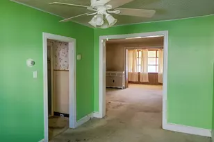 6445 Dicks Ave, Philadelphia, PA 19142 - Photo 5