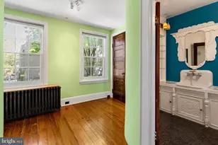 528 Kauffman St, Philadelphia, PA 19147 - Photo 11