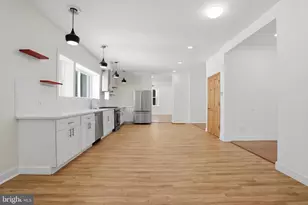 29 Pelham Rd, Philadelphia, PA 19119 - Photo 11