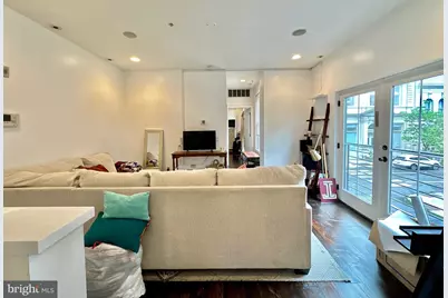 263 N 3rd Street #1A, Philadelphia, PA 19106 - Photo 5