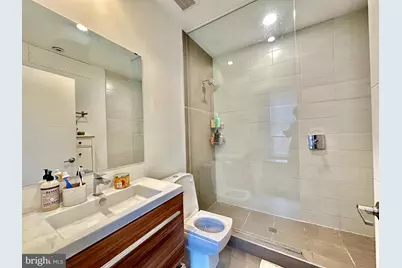 263 N 3rd Street #1A, Philadelphia, PA 19106 - Photo 11