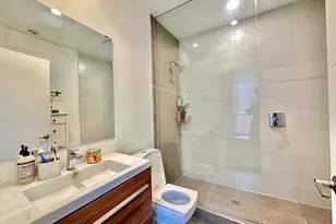 263 N 3rd St, Philadelphia, PA 19106 - Photo 11