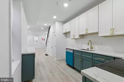 21 E Silver Street, Philadelphia, PA 19134 - Photo 9