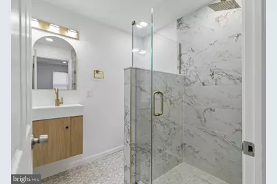 21 E Silver Street, Philadelphia, PA 19134 - Photo 25