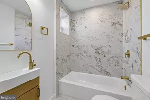 21 E Silver St, Philadelphia, PA 19134 - Photo 37