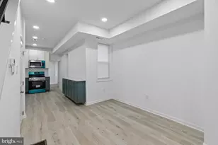 21 E Silver St, Philadelphia, PA 19134 - Photo 13