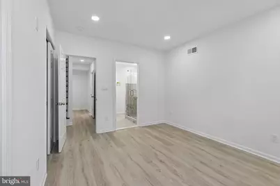 21 E Silver Street, Philadelphia, PA 19134 - Photo 19