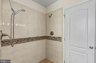 601 S 17th St, Philadelphia, PA 19146 - Photo 29