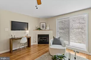 601 S 17th St, Philadelphia, PA 19146 - Photo 5