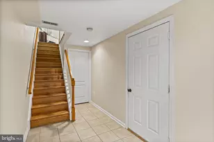 601 S 17th St, Philadelphia, PA 19146 - Photo 33