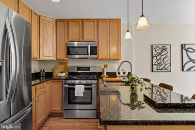 601 S 17th Street, Philadelphia, PA 19146 - Photo 7