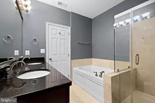 203 Captains Way, Philadelphia, PA 19146 - Photo 29