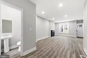 2115 Reed St, Philadelphia, PA 19146 - Photo 13