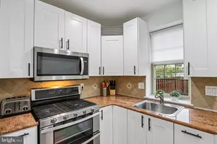 3018 W Harper St, Philadelphia, PA 19130 - Photo 15